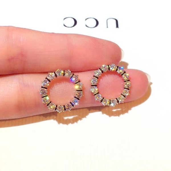 crystal stud earrings for women sterling silver cute unique sparkle circle shape evening jewelry e002440, Golden;silver
crystal stud earrings for women sterling silver cute unique sparkle circle shape evening jewelry e002440, Golden;silver