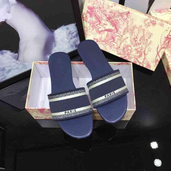 2022 designer women slippers embroidery sandal floral brocade fashion flip flops striped beach genuine leather dazzle flowers, Black
2022 designer women slippers embroidery sandal floral brocade fashion flip flops striped beach genuine leather dazzle flowers, Black