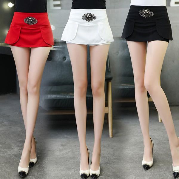 spring/summer european and american women's shorts, skull ruffled hips, short skirt shorts, White;black
spring/summer european and american women's shorts, skull ruffled hips, short skirt shorts, White;black