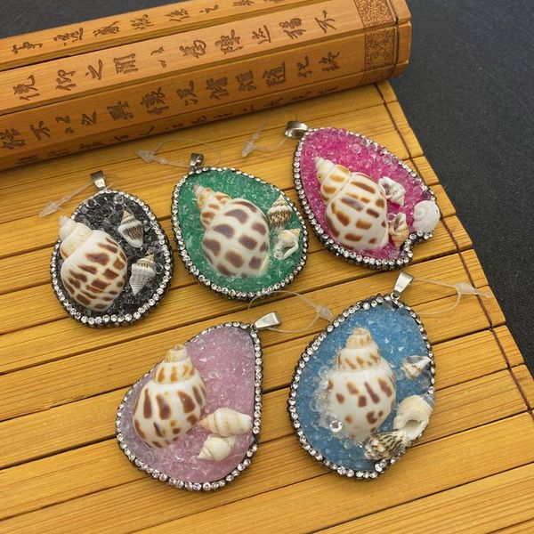 charms natural stone pendant multicolor resin irregular shape diamond-studded conch edging suitable for making fashion crafts jewelry, Bronze;silver
charms natural stone pendant multicolor resin irregular shape diamond-studded conch edging suitable for making fashion crafts jewelry, Bronze;silver