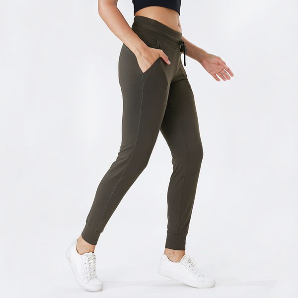 naked feeling fabric side pocket workout sport jogger pants women slim dstring waist fitness running sweatpants, White;red
naked feeling fabric side pocket workout sport jogger pants women slim dstring waist fitness running sweatpants, White;red