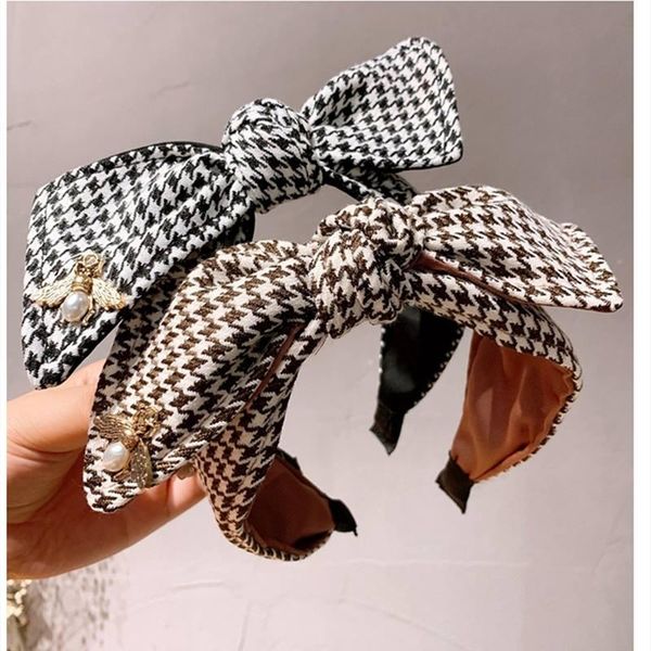 hair accessories retro woolen big bowknot wide-brimmed band women girl headband style
hair accessories retro woolen big bowknot wide-brimmed band women girl headband style