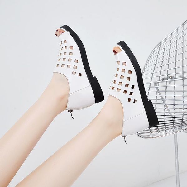 sandals 2021 female waterproof platform fish mouth wedge with hollow casual roman, Black
sandals 2021 female waterproof platform fish mouth wedge with hollow casual roman, Black