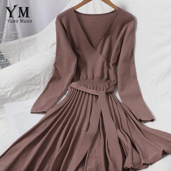 yuoomuoo elegant autumn winter bandage pleated dress women long sleeve knee-length office ladies v-neck pullover vestidos casual dresses, Black;gray
yuoomuoo elegant autumn winter bandage pleated dress women long sleeve knee-length office ladies v-neck pullover vestidos casual dresses, Black;gray