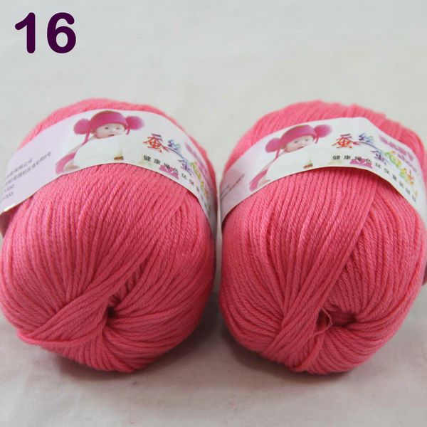 sale lot of 2 balls x 50g cashmere silk yarn velvet children hand knitting 18-16-2 rose pink, Black;white
sale lot of 2 balls x 50g cashmere silk yarn velvet children hand knitting 18-16-2 rose pink, Black;white