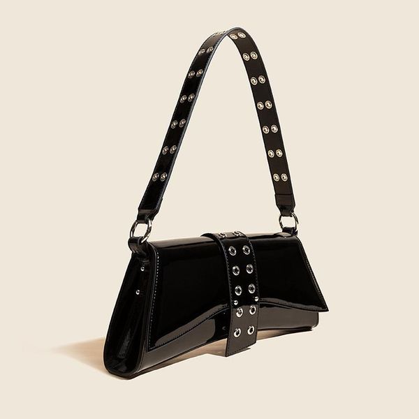 evening bags 2021 rivet trim baguette luxury designer shoulder for women cow leather little handbag axillary package
evening bags 2021 rivet trim baguette luxury designer shoulder for women cow leather little handbag axillary package