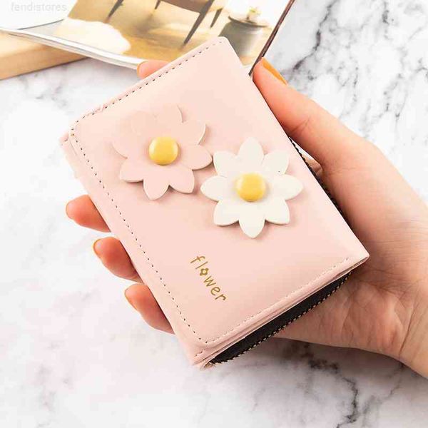 wallet korean women's short cute zipper large capacity multi card three fold small fresh student zero, Red;black
wallet korean women's short cute zipper large capacity multi card three fold small fresh student zero, Red;black