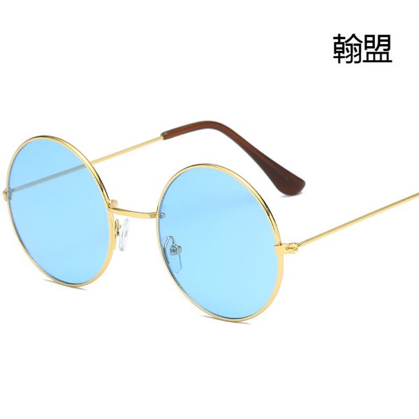 Fashion Candy New Vintage Round Mirror Sunglasses Women Luxury Brand Original Design Black Sun Glasses Female Oculos, White;black
Fashion Candy New Vintage Round Mirror Sunglasses Women Luxury Brand Original Design Black Sun Glasses Female Oculos, White;black