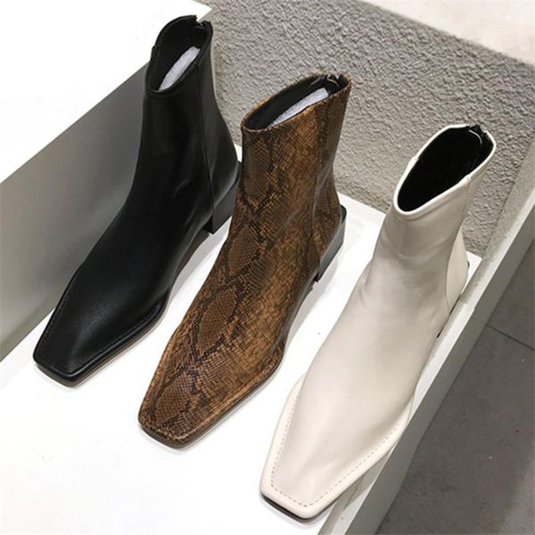 boots 2021 fashion women ankle square toe low heel shoes woman back zipper short booties black white botas mujer
boots 2021 fashion women ankle square toe low heel shoes woman back zipper short booties black white botas mujer