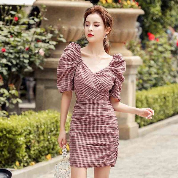 summer women party sheath dress korean style puff sleeve v neck bodycon office ladies slim pencil red grid dress 210514, Black;gray
summer women party sheath dress korean style puff sleeve v neck bodycon office ladies slim pencil red grid dress 210514, Black;gray