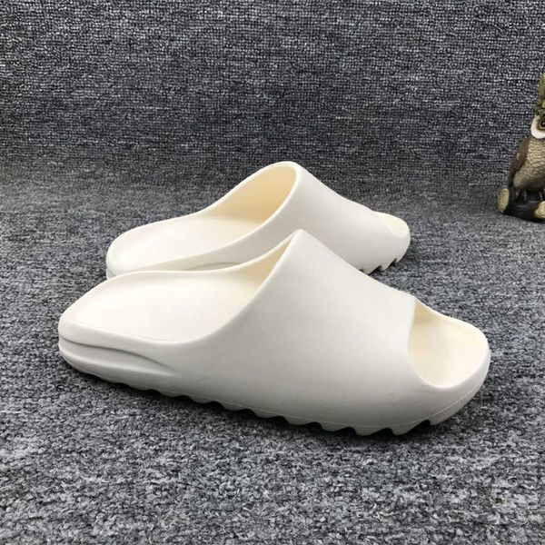 2021 kanye slide slippers bone resin desert sand foam runner ararat rubber west fashion summer season 6 brown flat men mens women womens zly, Black
2021 kanye slide slippers bone resin desert sand foam runner ararat rubber west fashion summer season 6 brown flat men mens women womens zly, Black