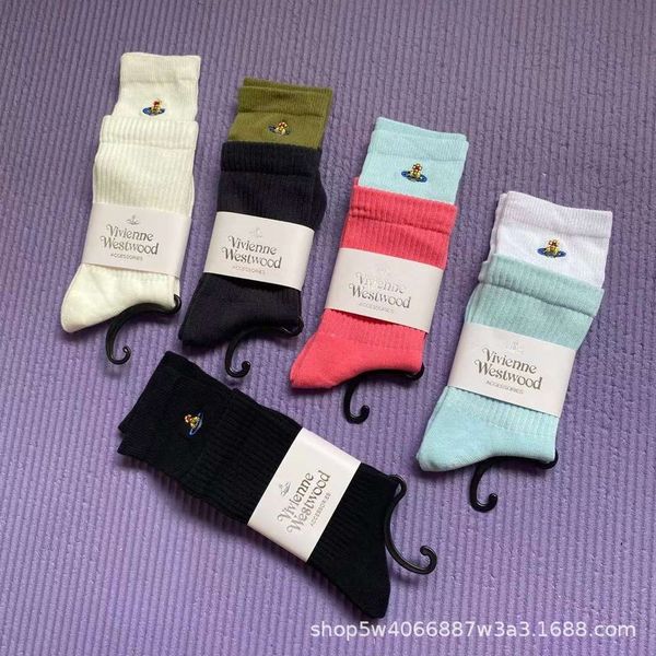 japanese spring and summer dowager's medium length color matching socks embroidery beautiful legs women's, Black;white
japanese spring and summer dowager's medium length color matching socks embroidery beautiful legs women's, Black;white