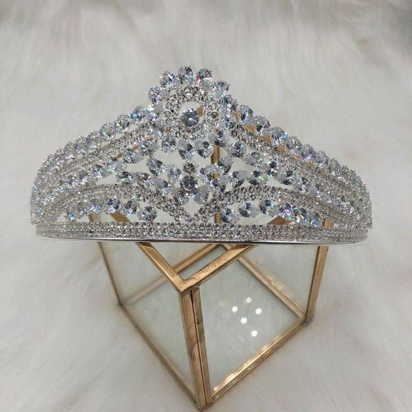 hair clips & barrettes large luxury noble crown bridal headdress zircon crystal round princess dinner wedding accessories, Golden;silver
hair clips & barrettes large luxury noble crown bridal headdress zircon crystal round princess dinner wedding accessories, Golden;silver