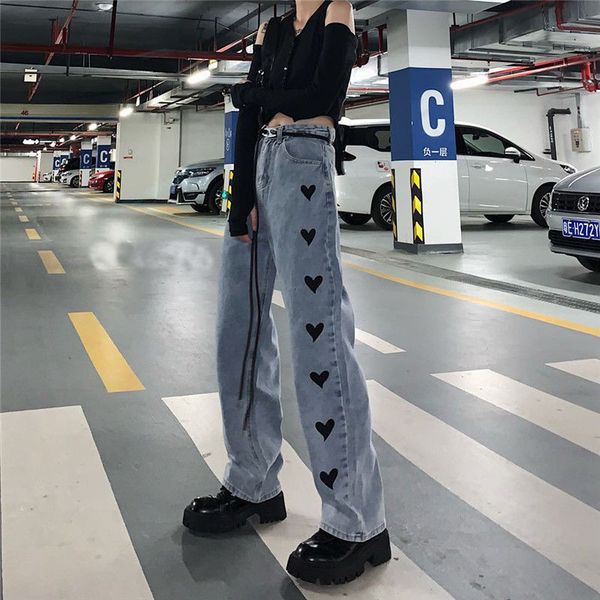 jeans High fashion female heart print denim streetwear waist straight pants attacked, Blue
jeans High fashion female heart print denim streetwear waist straight pants attacked, Blue