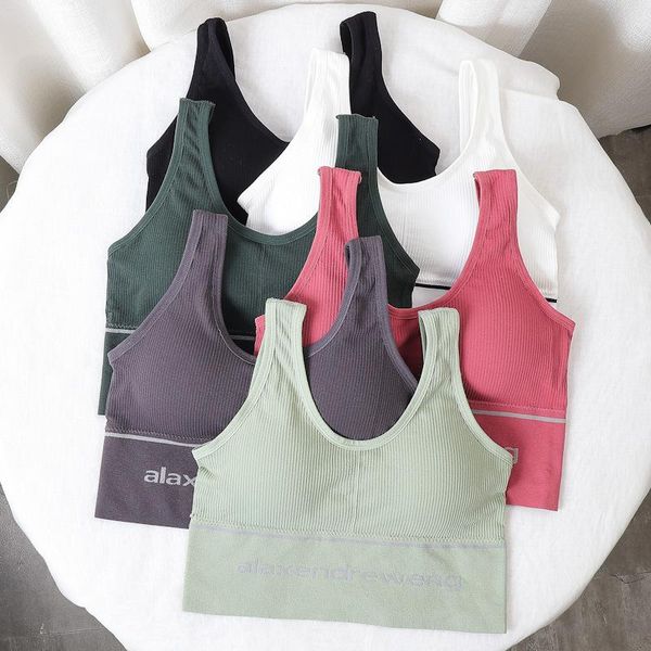 arrival seamless yoga bra high elastic sports bras workout vest stretchy breathable crop padded shockproof outfit
arrival seamless yoga bra high elastic sports bras workout vest stretchy breathable crop padded shockproof outfit