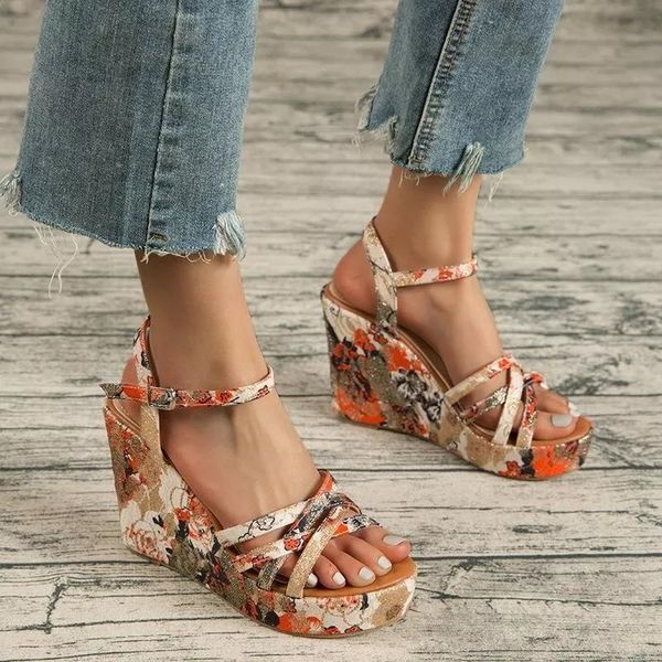 slippers women's shoes fashionable and elegant ethnic style color printing thick-soled slope heel comfortable all-match sandals km339, Black
slippers women's shoes fashionable and elegant ethnic style color printing thick-soled slope heel comfortable all-match sandals km339, Black