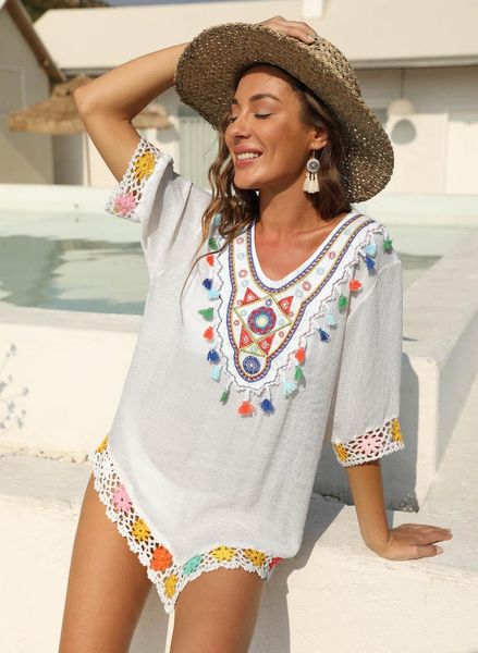 women's swimwear salida de playa mujer 2021 beach cover up pareo bathing suit coverup plus size embroidery hand hook stitching cape, White;black
women's swimwear salida de playa mujer 2021 beach cover up pareo bathing suit coverup plus size embroidery hand hook stitching cape, White;black
