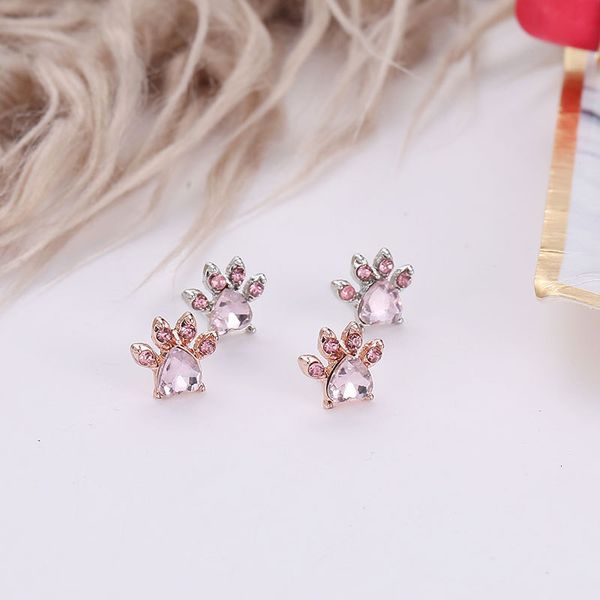 cartoon cute animal footprints cat's paw earrings pink crystal zircon cat's paw earrings, Golden
cartoon cute animal footprints cat's paw earrings pink crystal zircon cat's paw earrings, Golden