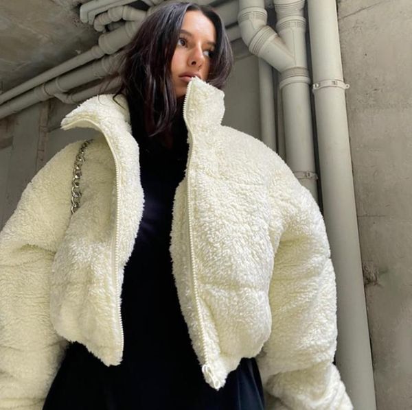 women's jackets 2021 autumn winter warm thicken hooded furry zipper coat fashion streetwear loose short plush jacket outerwear, Black;brown
women's jackets 2021 autumn winter warm thicken hooded furry zipper coat fashion streetwear loose short plush jacket outerwear, Black;brown