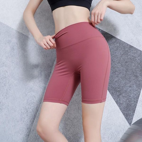 fitness stretch tight pants female sports quick-drying shorts outer wear hip yoga cycling anti-sweat motorcycle apparel
fitness stretch tight pants female sports quick-drying shorts outer wear hip yoga cycling anti-sweat motorcycle apparel