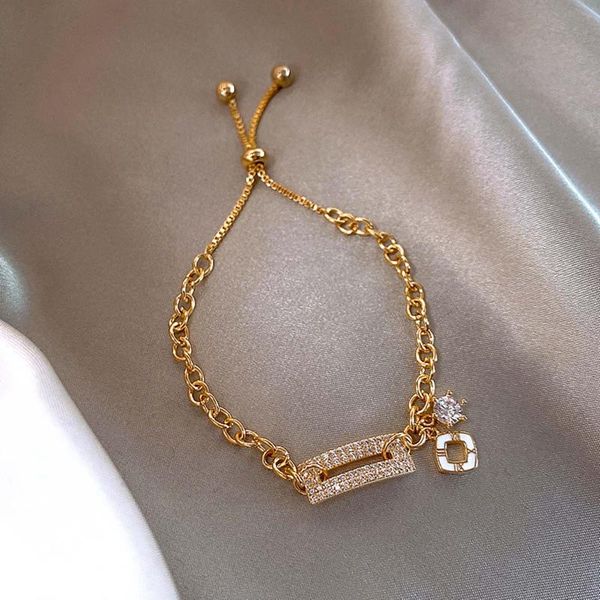 charm bracelets fashion adjustable gold zircon geometric bracelet vintage rhinestone hollow pendant for women girls 2021, Golden;silver
charm bracelets fashion adjustable gold zircon geometric bracelet vintage rhinestone hollow pendant for women girls 2021, Golden;silver