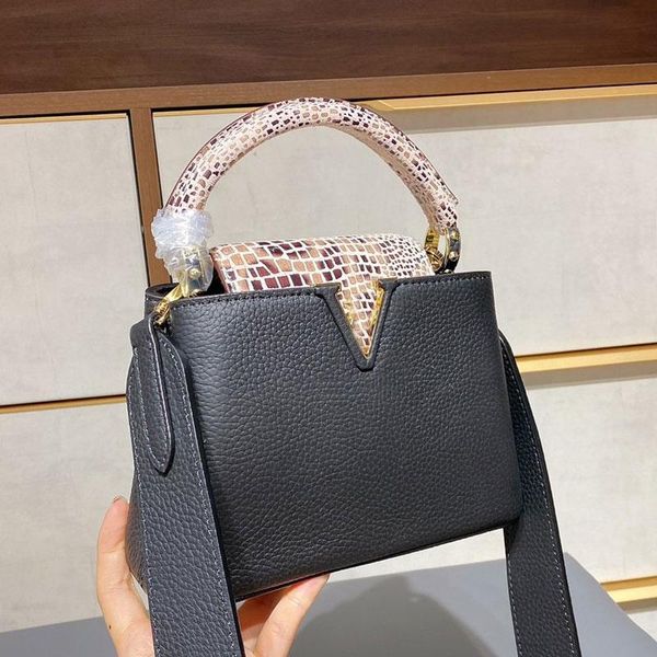 women handbag purse crossbody bags soft cowhide litchi stria detachable wide shoulder strap various colors lady shoulder bags mini tote bags
women handbag purse crossbody bags soft cowhide litchi stria detachable wide shoulder strap various colors lady shoulder bags mini tote bags