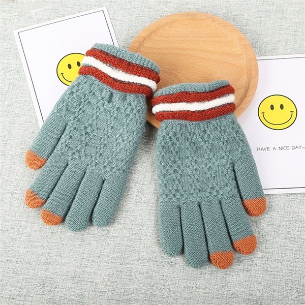 qmd autumn winter women men' plush and thickened knitted warm gloves wool wool touch screen gloves keep mittens hands warm outdoors, Blue;gray
qmd autumn winter women men' plush and thickened knitted warm gloves wool wool touch screen gloves keep mittens hands warm outdoors, Blue;gray