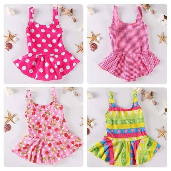 selling girls' one-piece triangle swimsuit small, medium and large children's skirt, Blue
selling girls' one-piece triangle swimsuit small, medium and large children's skirt, Blue