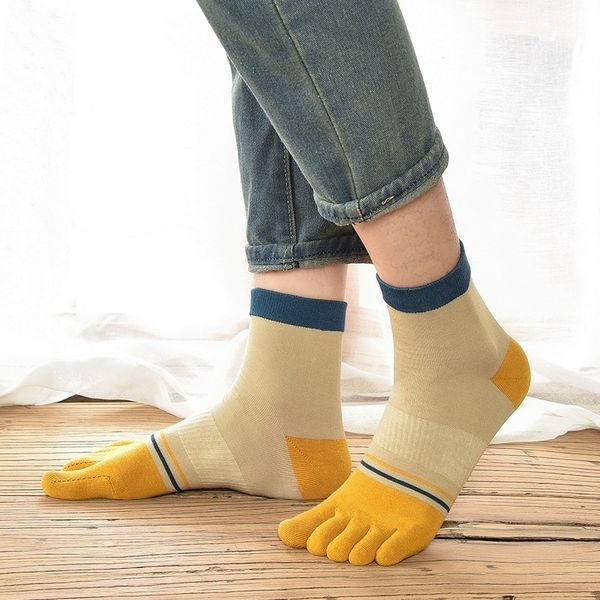 azl finger middle tube men's autumn and winter pure color cotton five split men's five toe socksleisure cotton sockssplit toe, Black
azl finger middle tube men's autumn and winter pure color cotton five split men's five toe socksleisure cotton sockssplit toe, Black