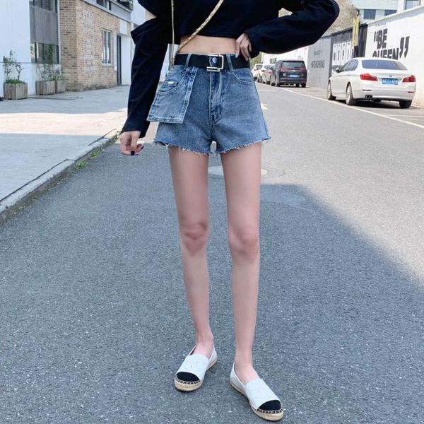 women's jeans denim shorts in summer 2021 high waist big pocket straight tube korean loose and thin a-line pants trend gkho, Blue
women's jeans denim shorts in summer 2021 high waist big pocket straight tube korean loose and thin a-line pants trend gkho, Blue