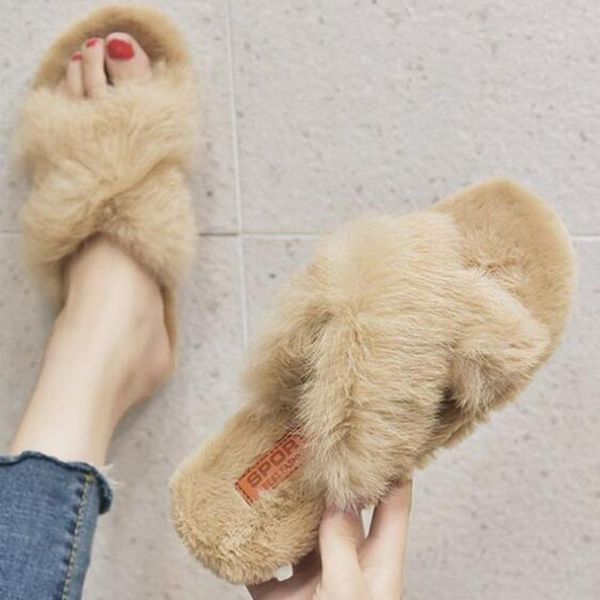 slippers cross fur female 2021 winter flat wear outside wild women fashion shoes woman at home sy762, Black
slippers cross fur female 2021 winter flat wear outside wild women fashion shoes woman at home sy762, Black