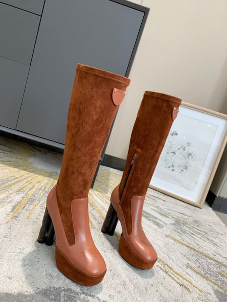 black podium ankle boots 2021 fashion r yang jingbao water platform color matching high heel bootsies 100% leather outsole
black podium ankle boots 2021 fashion r yang jingbao water platform color matching high heel bootsies 100% leather outsole