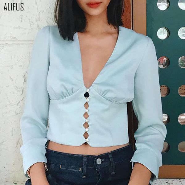 europe and the united states autumn v-neck double-layer shirt-breasted short top, White
europe and the united states autumn v-neck double-layer shirt-breasted short top, White