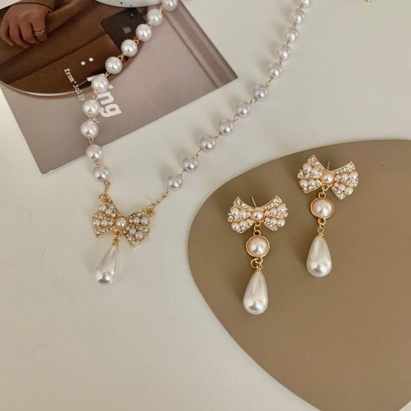 chains gem-studded pearl bow stud earrings necklace ins wind net red fashion temperament no pierced ear clip clavicle chain, Silver
chains gem-studded pearl bow stud earrings necklace ins wind net red fashion temperament no pierced ear clip clavicle chain, Silver