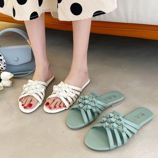 slippers low flat shoes female rubber slipers women slides fashion summer 2021 beach luxury fabric fretwork pu hoof heels basic, Black
slippers low flat shoes female rubber slipers women slides fashion summer 2021 beach luxury fabric fretwork pu hoof heels basic, Black