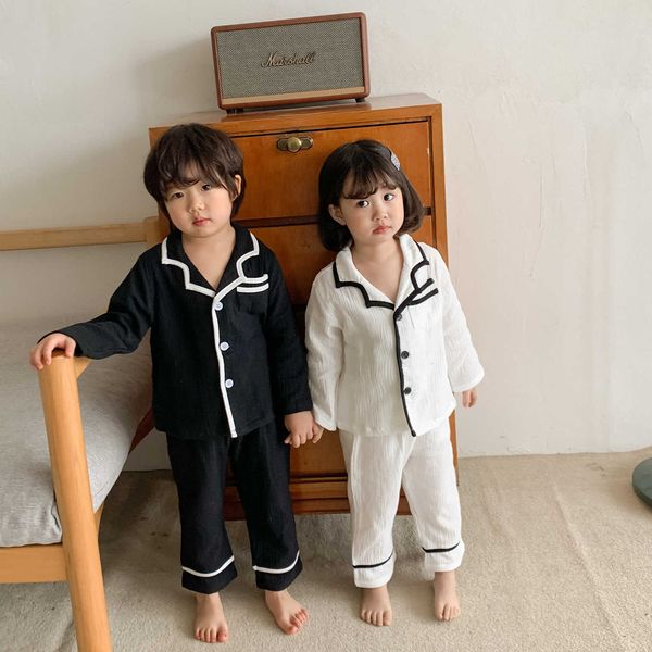 spring boys and girls solid color cotton dressing gown children soft long sleeve and pants 2pcs sets loungewear p0831, White
spring boys and girls solid color cotton dressing gown children soft long sleeve and pants 2pcs sets loungewear p0831, White