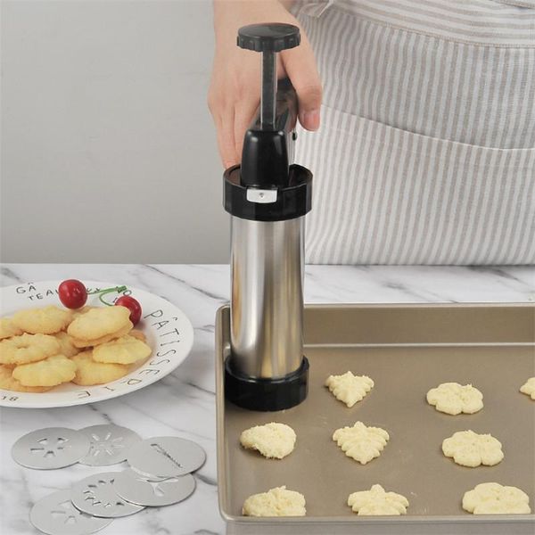 baking moulds stainless steel cookies press cutter with 20 molds and 4 nozzles tools household biscuits machine kitchen bakeware
baking moulds stainless steel cookies press cutter with 20 molds and 4 nozzles tools household biscuits machine kitchen bakeware
