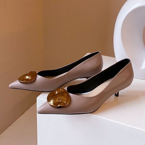 2021 genuine leather women high heel shoes spring fashion metal decoration women heels shoes kitten heels 1, Black
2021 genuine leather women high heel shoes spring fashion metal decoration women heels shoes kitten heels 1, Black