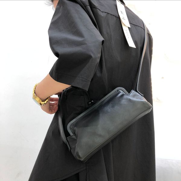 handmade leather single shoulder crossbody bag, underarm women's small clip bag, hand bag black friday nuvl
handmade leather single shoulder crossbody bag, underarm women's small clip bag, hand bag black friday nuvl