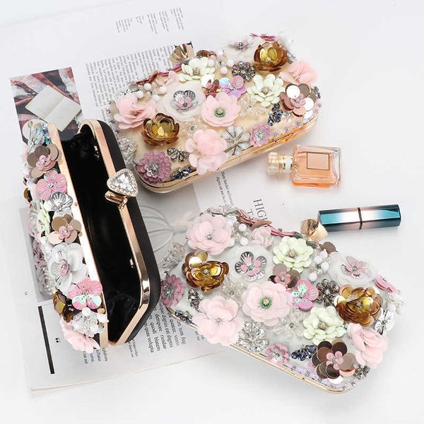 hand made flower dinner bag high grade dinner party hand held slant cross lady celebrity bag
hand made flower dinner bag high grade dinner party hand held slant cross lady celebrity bag