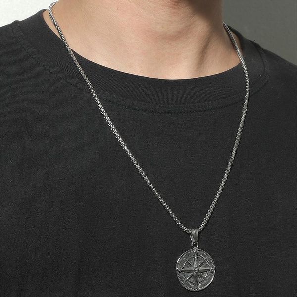 pendant necklaces hip-hop rock women men silver color compass necklace vintage stainless steel round coin fashion chain jewelry
pendant necklaces hip-hop rock women men silver color compass necklace vintage stainless steel round coin fashion chain jewelry