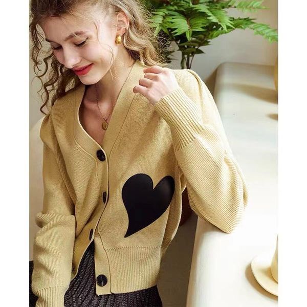 women's knits & tees women heart patch knit cardigan v-neck single breasted long sleeve 2021 autumn winter female casual sweaters, White
women's knits & tees women heart patch knit cardigan v-neck single breasted long sleeve 2021 autumn winter female casual sweaters, White