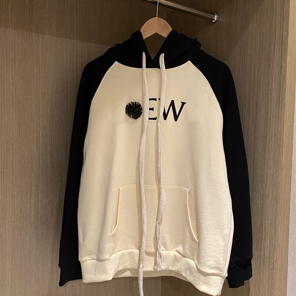 fur ball hooded terry sweater women long sleeve loose couple large casual splicing coat, Black
fur ball hooded terry sweater women long sleeve loose couple large casual splicing coat, Black