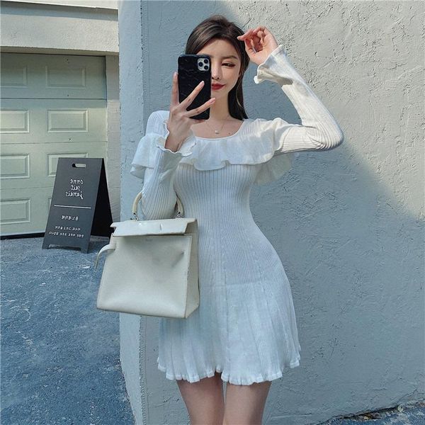 casual dresses autumn winter ruffles white dress women's clothing knitted fashion brand o-neck a-line short flare sleeve korean style, Black;gray
casual dresses autumn winter ruffles white dress women's clothing knitted fashion brand o-neck a-line short flare sleeve korean style, Black;gray