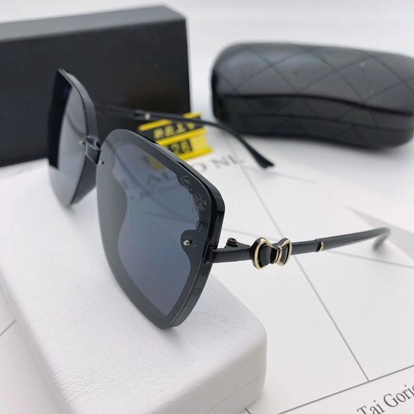 designer sunglasses new women's polarized color film irregular round bow leg sunglasses fashion large frame thin face glasses, White;black
designer sunglasses new women's polarized color film irregular round bow leg sunglasses fashion large frame thin face glasses, White;black