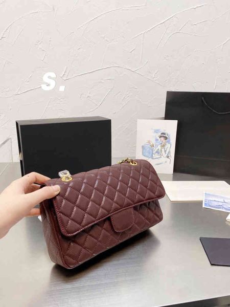luxurys designers shoulder bags waist clutch purse large handbag messenger wholesale crossbody bag joker leisure professional combination
luxurys designers shoulder bags waist clutch purse large handbag messenger wholesale crossbody bag joker leisure professional combination
