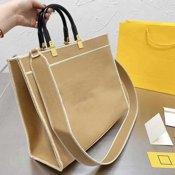 designer handbags crossbody bag backpack 2021 tote shopping s canvas lager capacity hand embroidery letter golden hardware ajustable detacha
designer handbags crossbody bag backpack 2021 tote shopping s canvas lager capacity hand embroidery letter golden hardware ajustable detacha