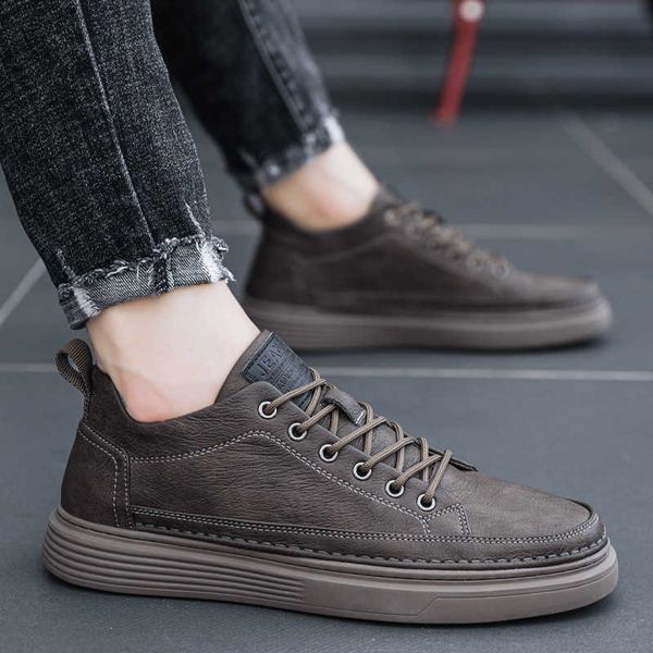 2021 flat sho black small leather versatile men's low sports casual brown four seasons
2021 flat sho black small leather versatile men's low sports casual brown four seasons