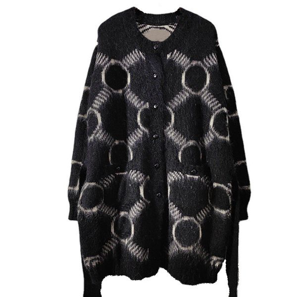 1009 2022 milan style autumn brand same style sweater striped cardigan long sleeve black print crew neck regular fashion women clothes pingy, White;black
1009 2022 milan style autumn brand same style sweater striped cardigan long sleeve black print crew neck regular fashion women clothes pingy, White;black