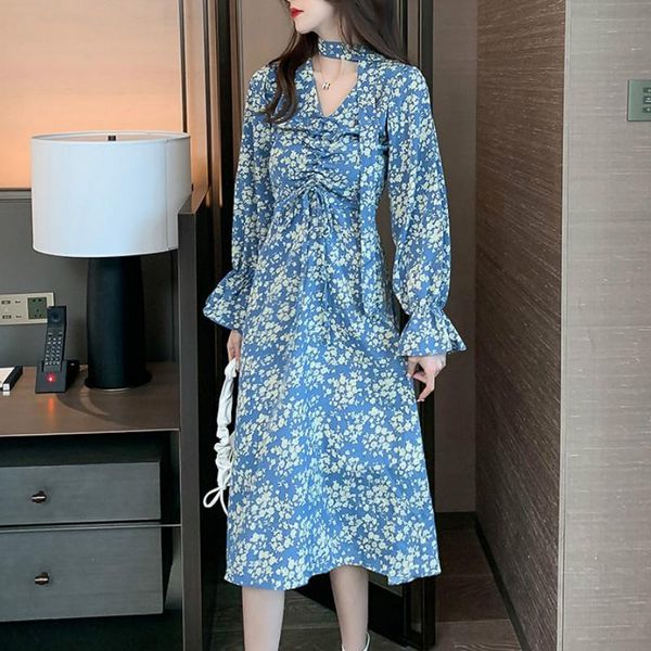 women v-neck chiffon dress 2021 spring autumn fashion female long sleeve vintage printed floral casual dresses a-line vestidos, Black;gray
women v-neck chiffon dress 2021 spring autumn fashion female long sleeve vintage printed floral casual dresses a-line vestidos, Black;gray